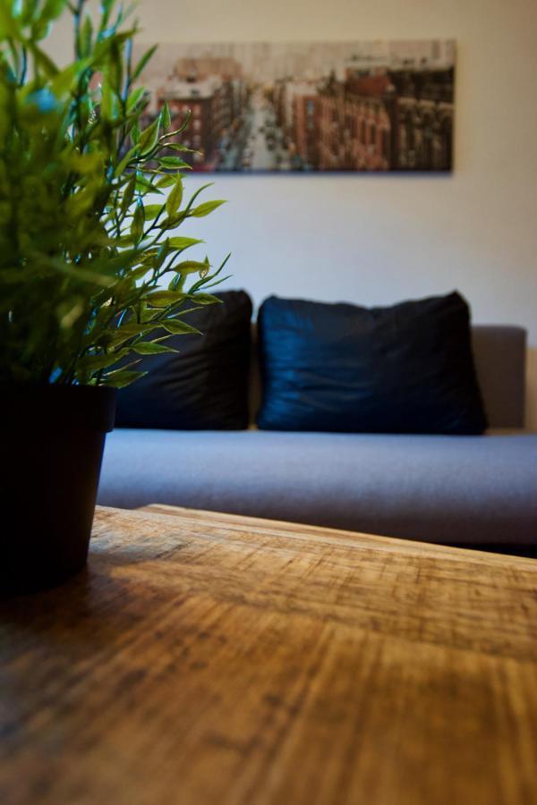 Standard Apartment By Hi5 - Nyugati Square บูดาเปสต์ ภายนอก รูปภาพ